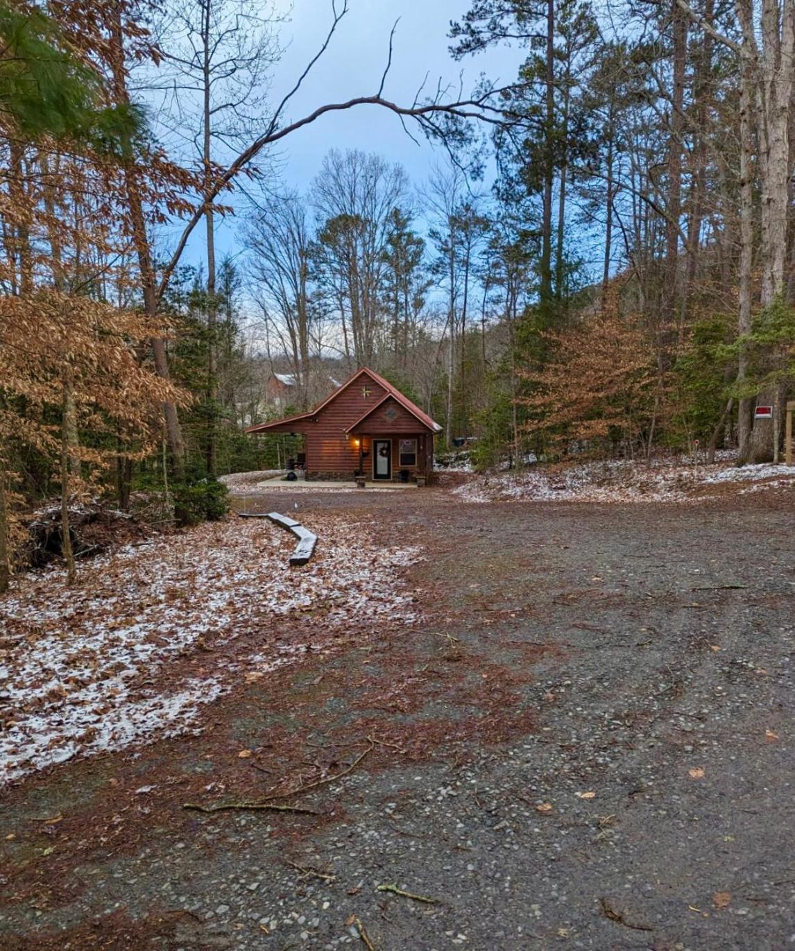 Appalachian Mountain Cabin-Updated-Private-Rafting On Ocoee River-Hiking-Waterfalls-Wifi-Pets Ok Murphy Ngoại thất bức ảnh
